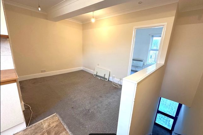 174A, West Street, Erith photo 3