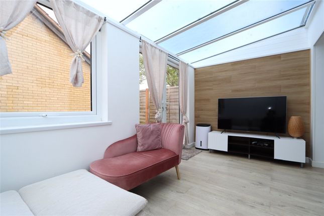 End terrace house to rent in Lullingstone Drive, Bancroft Park, Milton Keynes, Bucks