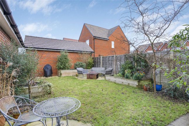 Semi-detached house for sale in Collington Way, Kingston Bagpuize, Abingdon, Oxfordshire