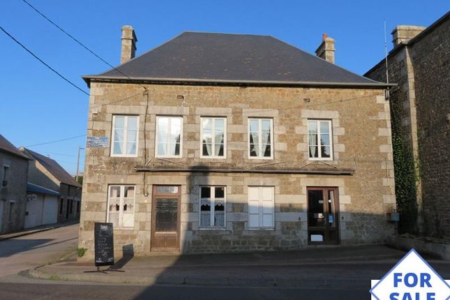 Thumbnail Town house for sale in Ciral, Basse-Normandie, 61320, France