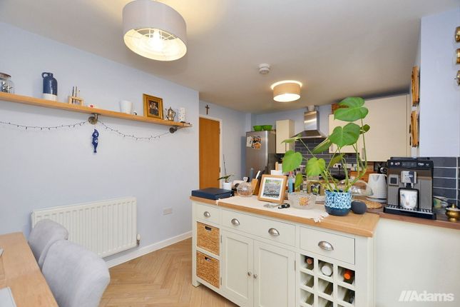 4-bed semi-detached on 33, Littlegate, Runcorn, £240,000