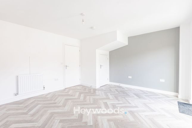 11 Tagus Grove, Newcastle photo 3