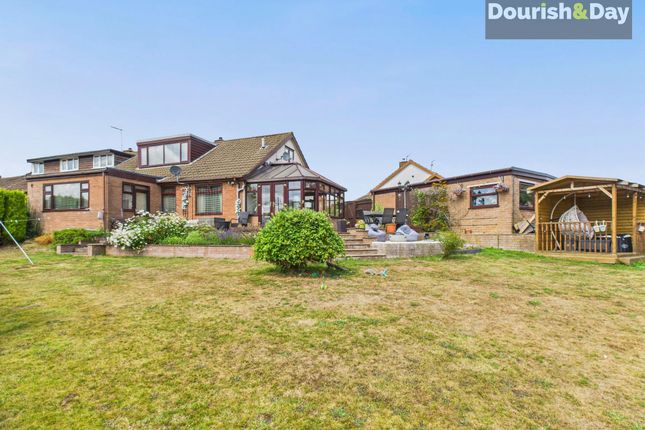 17 Summerhill Gardens, Market Drayton photo 4