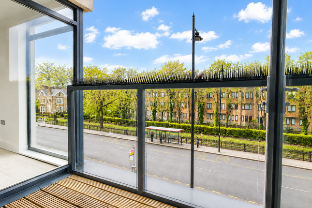 Flat 2, Pinnacle House, Enfield photo 3