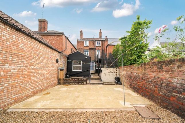 17A, High Street, Spalding photo 4