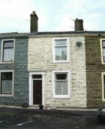 Terraced house to rent in Orange Street, Blackburn
