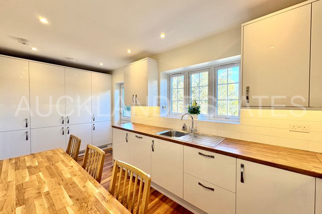 61, Northaw Road West, Potters Bar photo 4