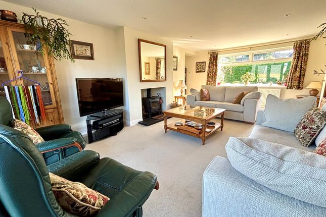 Willow Cottage, Elcot Lane, Marlborough photo 2