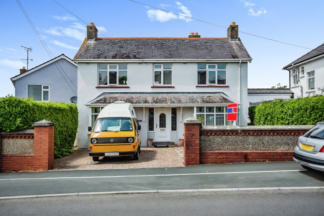 Detached house for sale in Serpentine Road, Tenby, Pembrokeshire