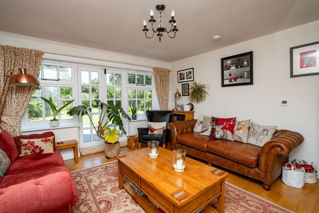 Rose Cottage, 39 Upton Road, Worcester photo 4