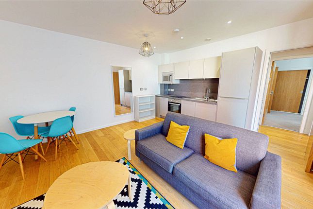 2-bed flat on 503, No 1 Smithfield Square, 122 High Street, £235,000