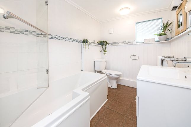Flat for sale in Manor Avenue, Brockley