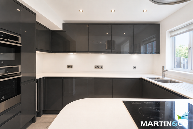 28, Woodleigh Avenue, Birmingham photo 4