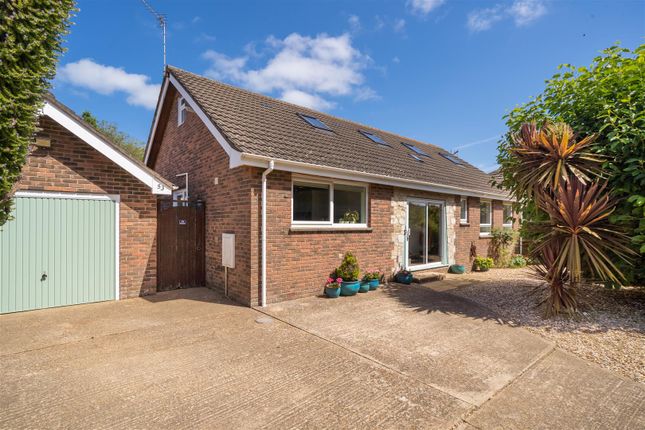 Thumbnail Detached house for sale in Meadow Drive, Bembridge