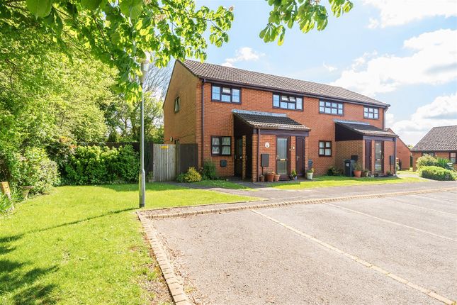 Thumbnail Flat for sale in Rookwood View, Denmead, Waterlooville