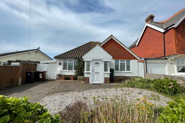 Thumbnail Detached bungalow to rent in St Johns Road, Polegate