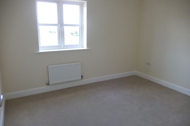 6, Pinter Lane, Gainsborough photo 5