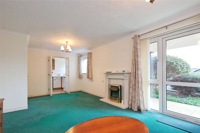 12, Waters Edge Court, Erith photo 4