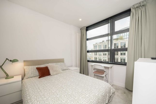 86 Lexington Apartments, 40, City Road, London photo 4