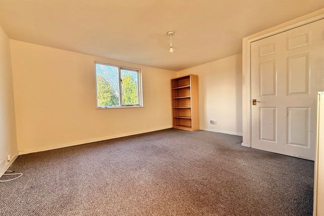 1, Flat 6, Egerton Road North, Manchester photo 2