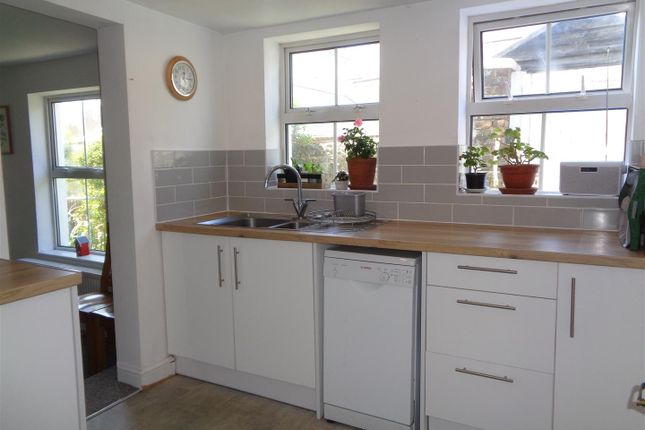 End terrace house to rent in Croft Lane, Seaford