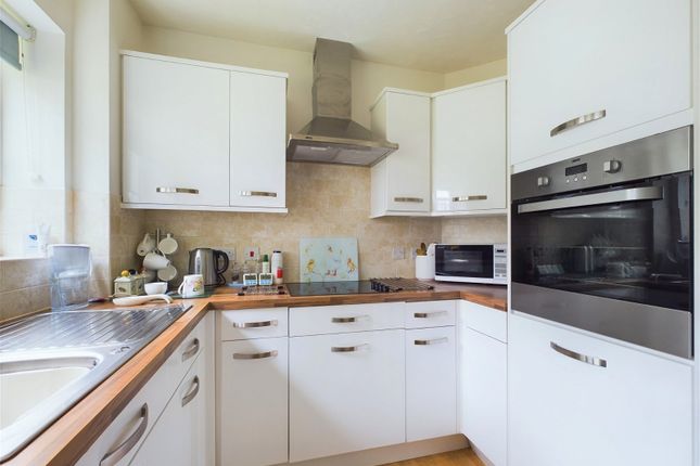 Flat for sale in Cambridge Lodge, Southey Road, Worthing