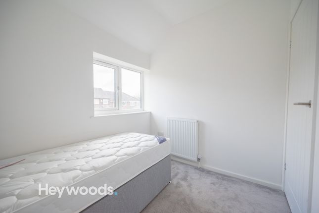 Room to rent in Beckton Avenue, Tunstall, Stoke-On-Trent
