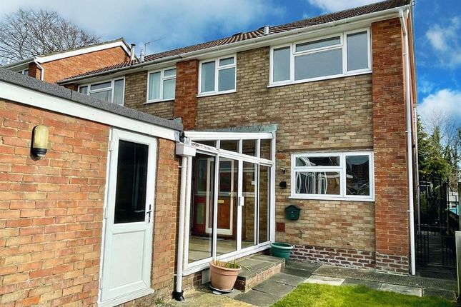 Semi-detached house to rent in Chestnut Close, Alton