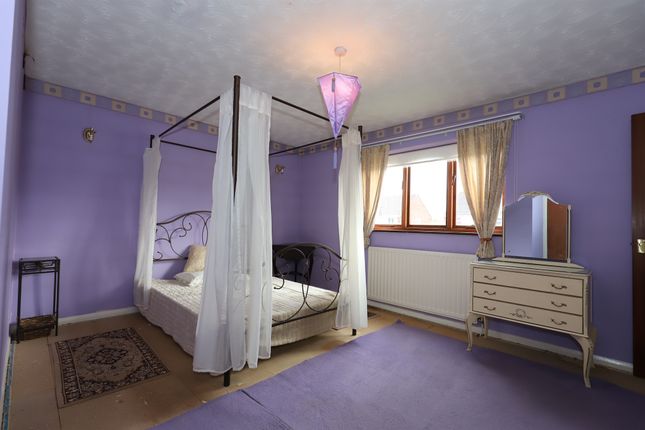 Terraced house for sale in Greenhill Avenue, Kidderminster