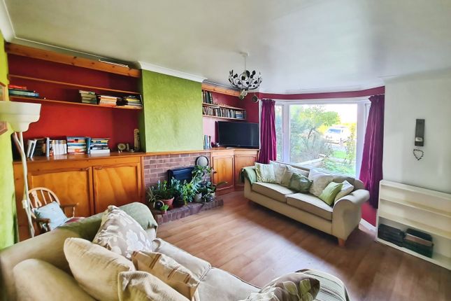 171, Avon Road, Chelmsford photo 2