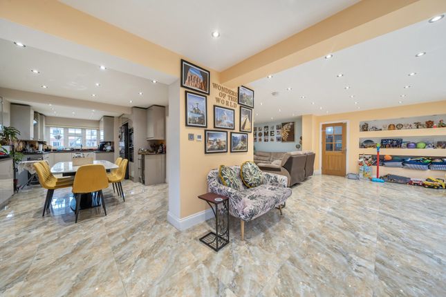 8, The Avenue, Orpington photo 3