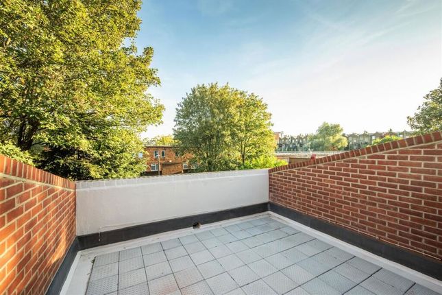 Flat 53 Webheath, Netherwood Street, London photo 2