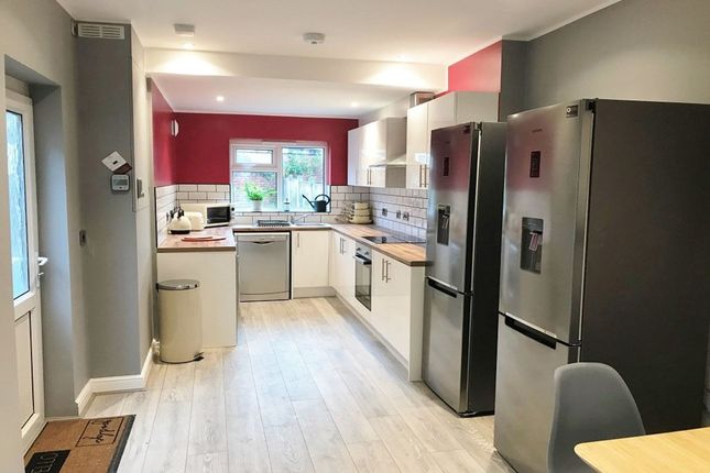 Room 2, 208 Upper Dale Road, Derby photo 2