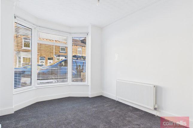 55, Highfield, Scarborough photo 3