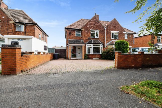Semi-detached house for sale in Ruskin Avenue, Lincoln