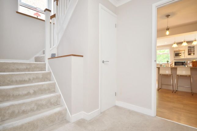 31, Harlech Way, Bristol photo 2