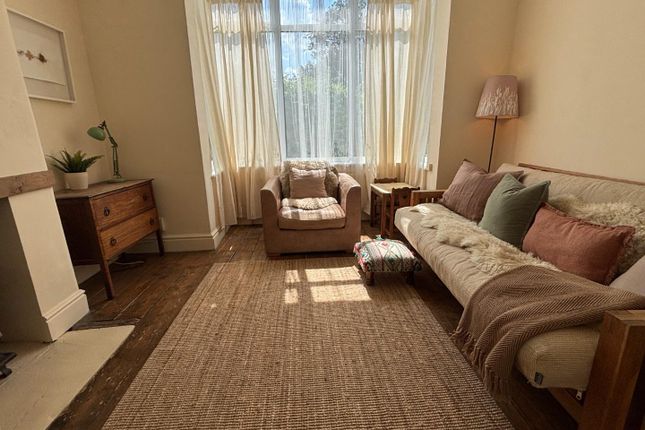 2, Warwick Avenue, Bristol photo 4