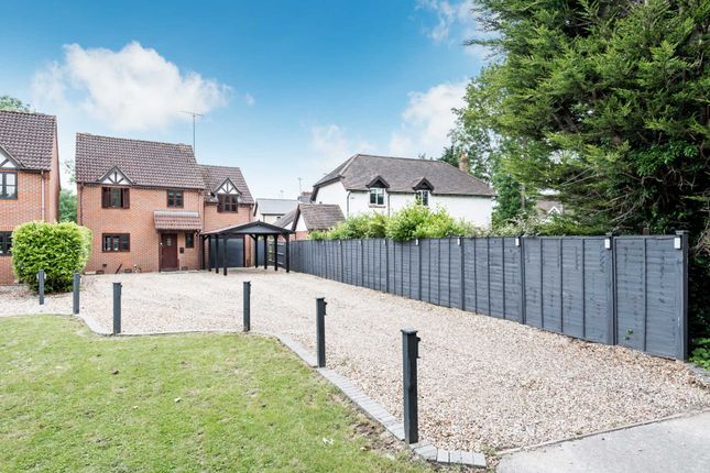 Thumbnail Detached house for sale in Sylvester Close, Winnersh