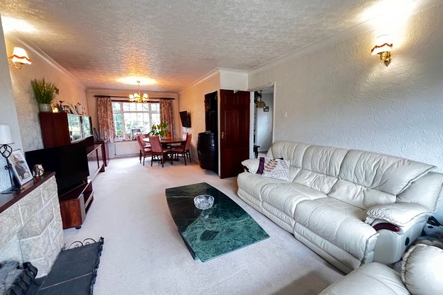 Altura, Noak Hill Road, Romford photo 2