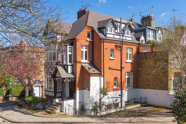 Flat for sale in The Hermitage, Richmond