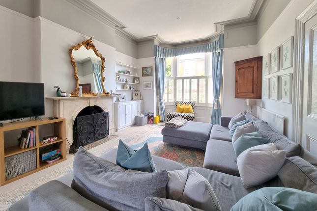 5, Yarborough Road, Southsea photo 2