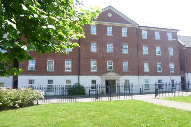 Thumbnail Flat to rent in Eaton House Deykin Road, Lichfield, Staffordshire