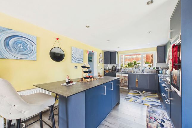 57 Raddicombe Drive, Brixham photo 4