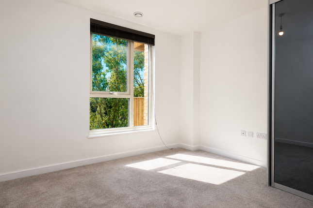 22 Kelton House, London photo 4