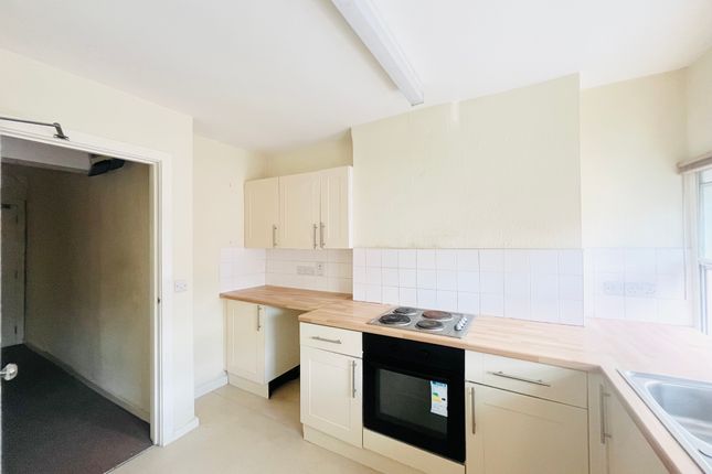 Flat B, Lichfield photo 3