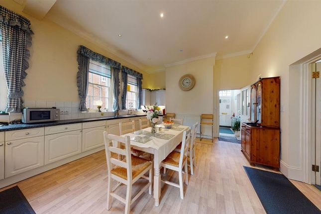 Terraced house for sale in Malthouse Hill, Hythe