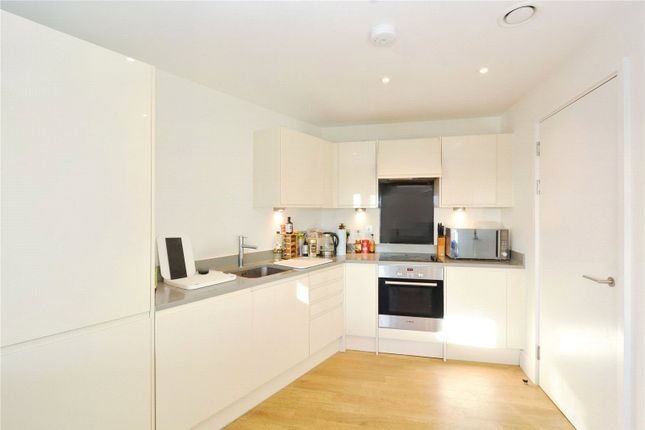 Flat for sale in Tilston Bright Square, London