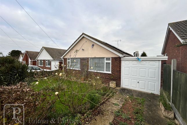 Thumbnail Bungalow for sale in Ipswich Road, Holland-On-Sea, Clacton-On-Sea, Essex