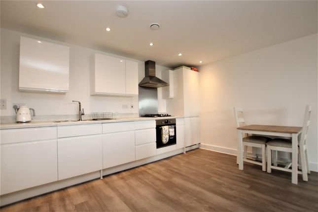 Flat 15, Matilda House, Bath photo 3