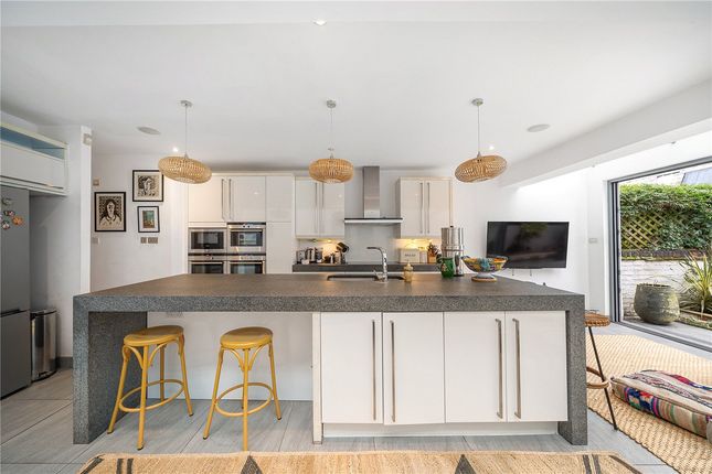 92, Sedlescombe Road, London photo 3